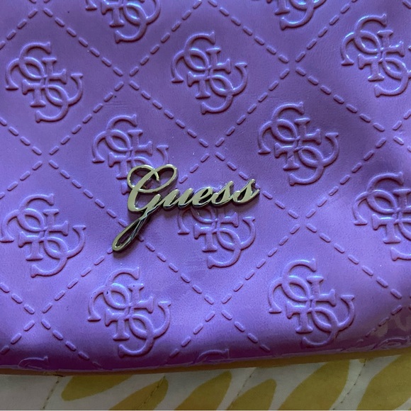 Guess Lilac w/Tan trim and strap Crossbody Bag - Like NEW - Picture 6 of 10